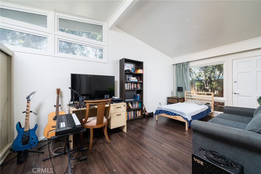 MLS #IV25062609 image #14