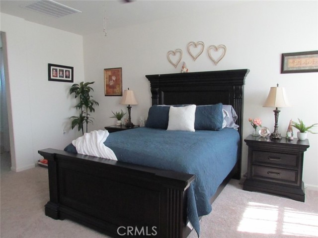 Image 22 of 34 For 4758 Bellaire