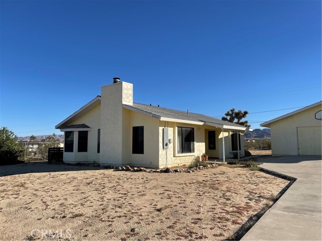 63555 Walpi Drive, Joshua Tree, CA, 92252 63555 Walpi Drive, Joshua Tree, CA, 92252