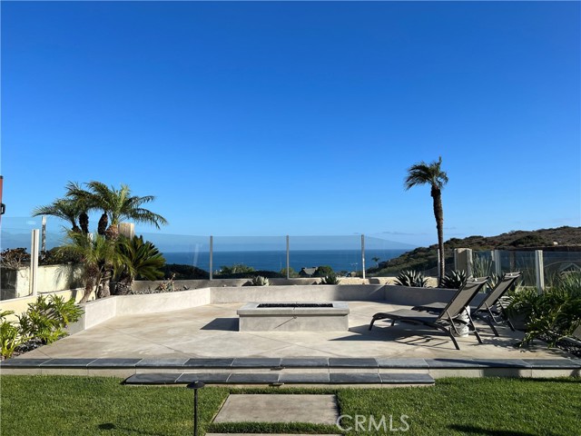 87 Palm Beach Court, Dana Point CA: https://media.crmls.org/medias/2257c87b-d2c0-46c9-a3bd-0ccd0df9d3a6.jpg
