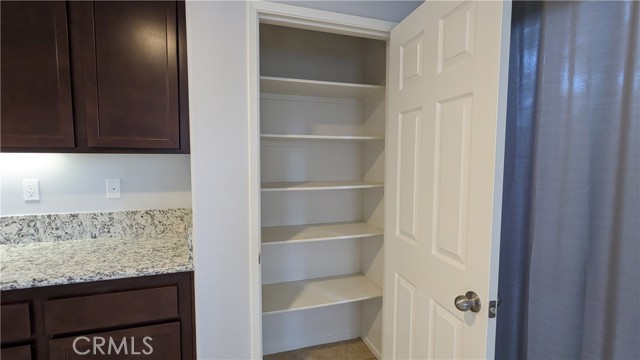 Detail Gallery Image 13 of 42 For 1424 Misty Ln, Beaumont,  CA 92223 - 4 Beds | 3 Baths