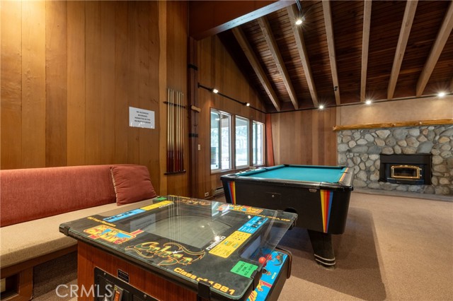 2113 Meridian Boulevard, Mammoth Lakes CA: https://media.crmls.org/medias/225873f5-4153-4c4a-b43e-215068b0b4de.jpg