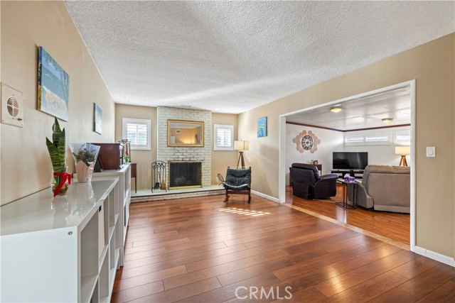 Detail Gallery Image 6 of 19 For 11681 Daniel Ave, Garden Grove,  CA 92840 - 4 Beds | 2 Baths