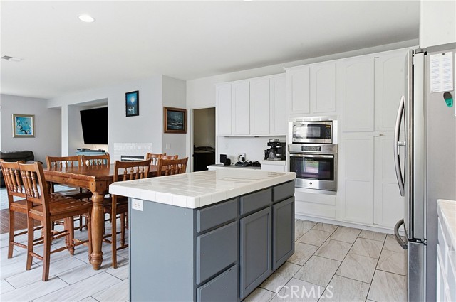 Detail Gallery Image 10 of 36 For 1828 Conchita, Santa Maria,  CA 93458 - 3 Beds | 2 Baths