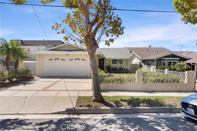 24209 Ward Street, Torrance, California 90505, 3 Bedrooms Bedrooms, ,2 BathroomsBathrooms,Residential,For Sale,Ward,SB25214002