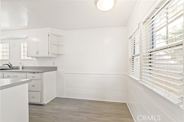 Detail Gallery Image 10 of 20 For 2123 Crescent, Montrose,  CA 91020 - 3 Beds | 2 Baths
