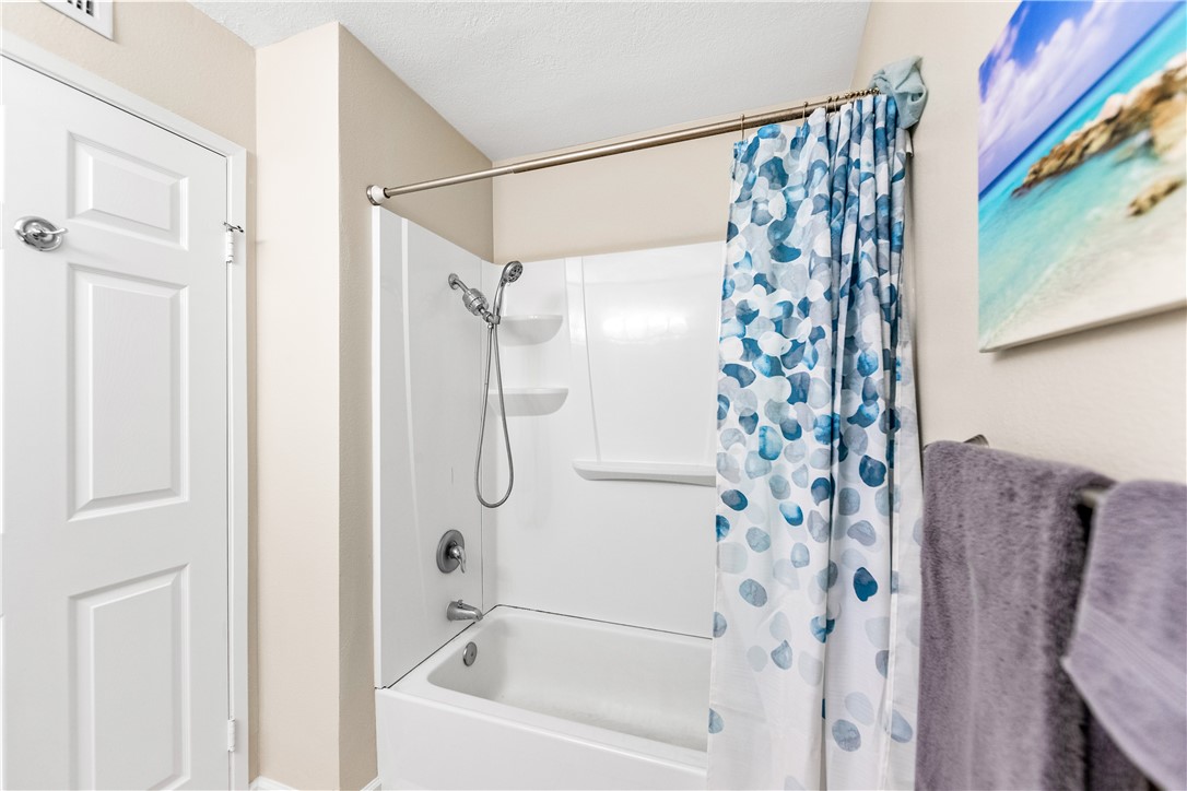 Detail Gallery Image 26 of 51 For 3621 S Bear St. a,  Santa Ana,  CA 92704 - 2 Beds | 2 Baths