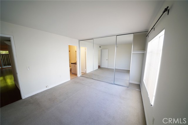 Detail Gallery Image 11 of 17 For 18350 Hatteras Street, Tarzana,  CA 91356 - 2 Beds | 2 Baths