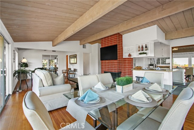 2249 Carriage Drive, Rolling Hills Estates, California 90274, 4 Bedrooms Bedrooms, ,1 BathroomBathrooms,Residential,Sold,Carriage,SB22013774