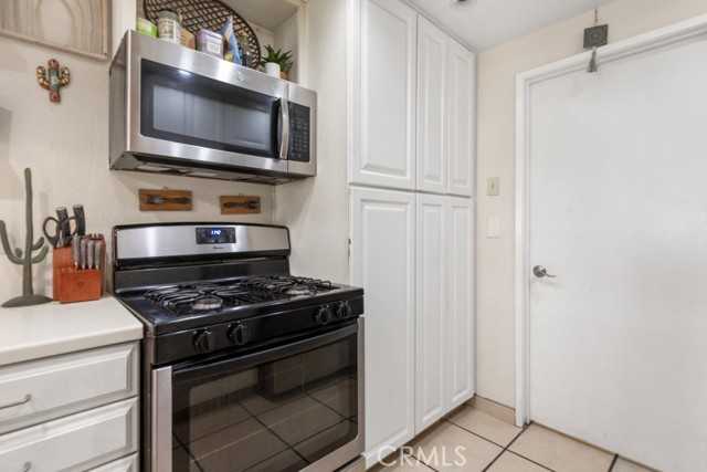 930 Countryside Street, Hemet CA: https://media.crmls.org/medias/225d217b-0e8a-45d8-aaf9-63194746603e.jpg