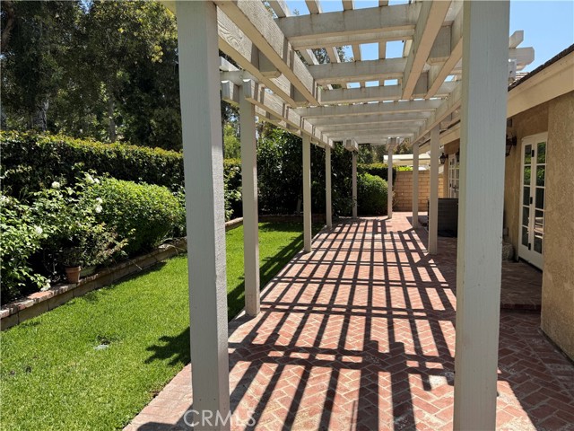 Image 3 of 41 For 777 Oak Knoll Street