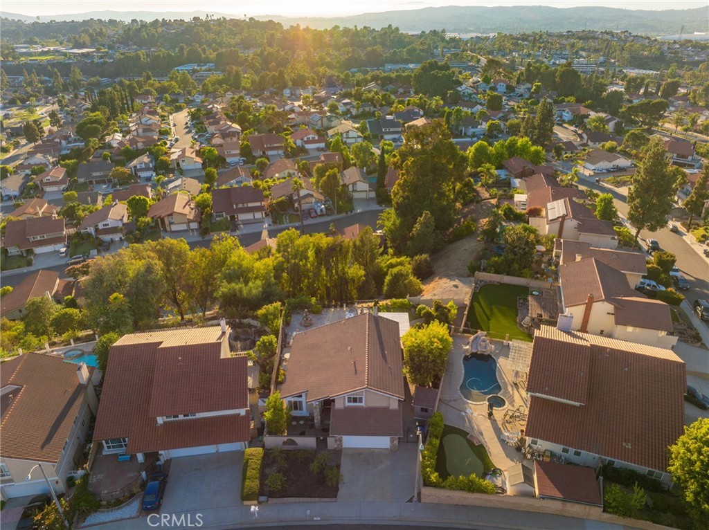 https://media.crmls.org/medias/225d7706-3619-499a-9abe-009fc8ffc053.jpg?preset=X-Large