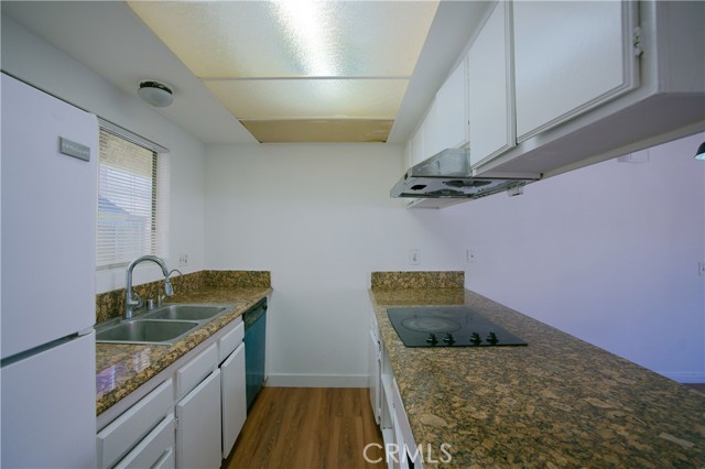 Detail Gallery Image 15 of 27 For 1404 Prospect Ave #E,  San Gabriel,  CA 91776 - 2 Beds | 2 Baths