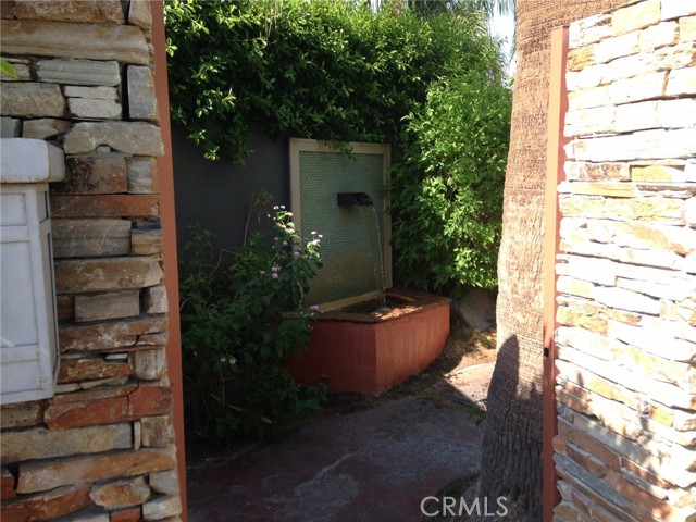 Image 8 of 18 For 920 Chuckwalla Road