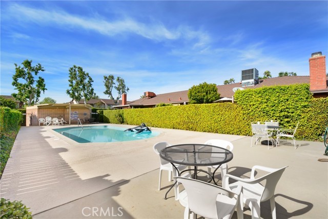 Detail Gallery Image 19 of 23 For 192 E Parkdale Dr, San Bernardino,  CA 92404 - 2 Beds | 2 Baths