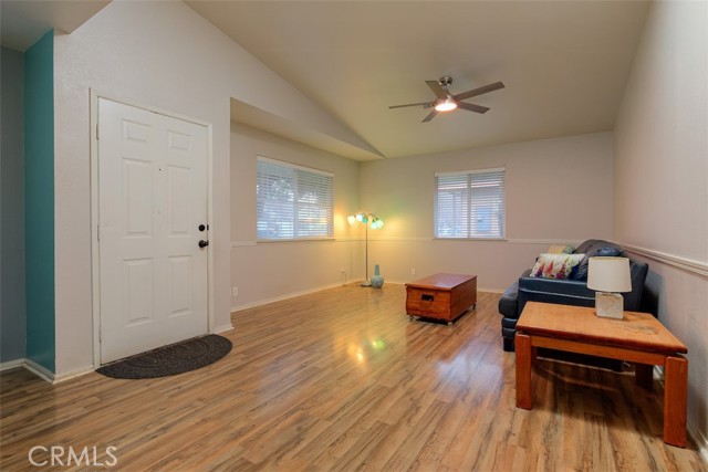 Detail Gallery Image 3 of 40 For 2732 Lowell, Chico,  CA 95973 - 3 Beds | 2 Baths