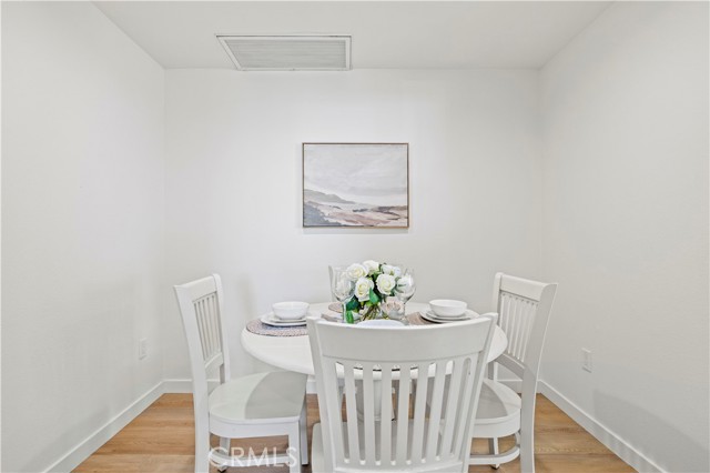 11107 Arminta Street, Sun Valley CA: https://media.crmls.org/medias/225fecba-c53a-4fb3-8c7e-a02807f93ec7.jpg