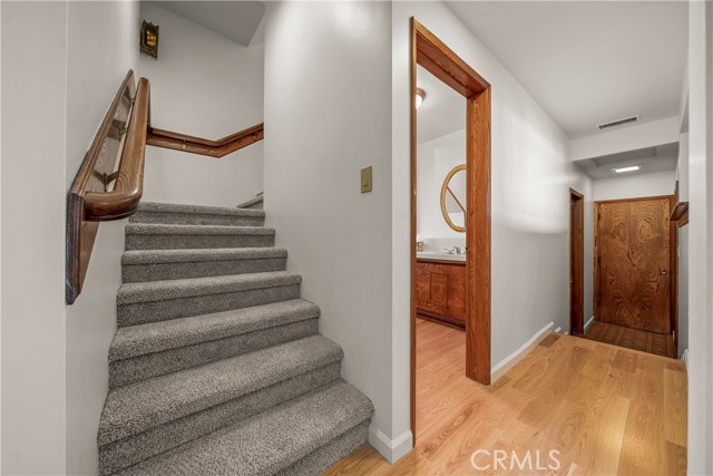 Detail Gallery Image 29 of 55 For 6107 Faculty, Lakewood,  CA 90712 - 5 Beds | 3/1 Baths