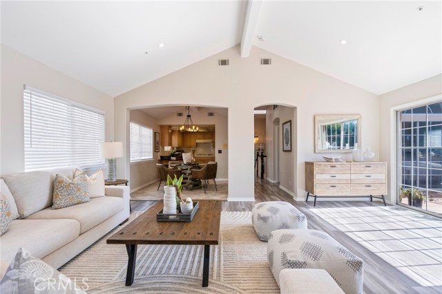 Detail Gallery Image 11 of 30 For 2602 Grant Ave a,  Redondo Beach,  CA 90278 - 3 Beds | 3 Baths
