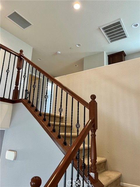 Detail Gallery Image 13 of 41 For 15182 Paseo Verde, Victorville,  CA 92394 - 4 Beds | 3 Baths