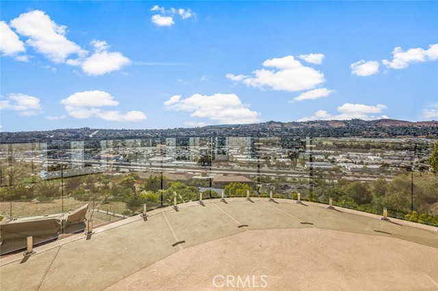 33561 Valle Road, San Juan Capistrano CA: https://media.crmls.org/medias/22633471-e2e6-496e-86ef-a218d5a7b7a7.jpg