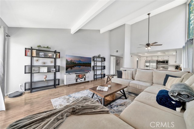 24812 Leto Circle, Mission Viejo CA: https://media.crmls.org/medias/226359a7-474a-40fc-bdfd-be657e4390df.jpg