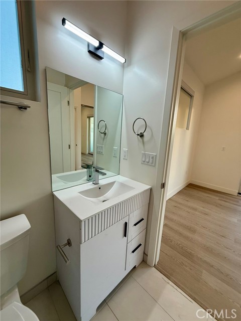 Detail Gallery Image 23 of 23 For 17816 W Bullock, Encino,  CA 91316 - 2 Beds | 2 Baths