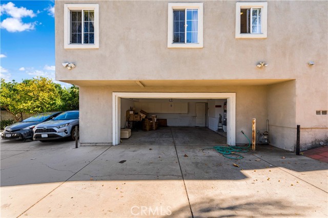 Detail Gallery Image 37 of 42 For 404 S Lincoln Ave, Monterey Park,  CA 91755 - 3 Beds | 3/1 Baths