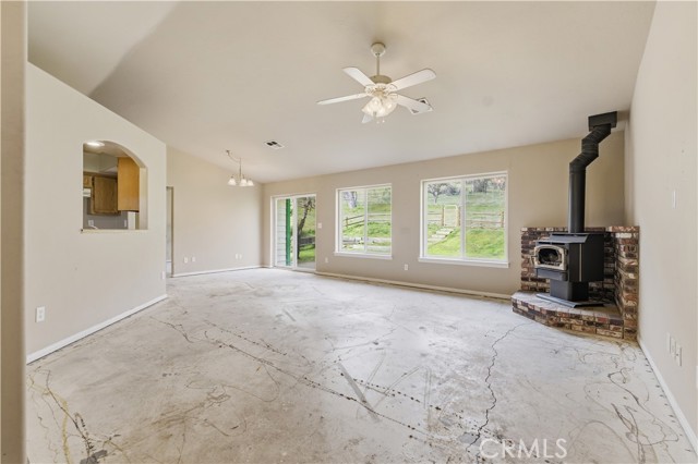 Detail Gallery Image 4 of 21 For 21276 White Pine #39,  Tehachapi,  CA 93561 - 3 Beds | 2 Baths