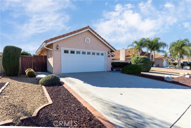 Detail Gallery Image 2 of 14 For 26341 Columbus Dr., Menifee,  CA 92586 - 2 Beds | 2 Baths