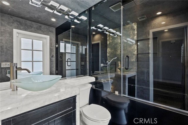 Detail Gallery Image 21 of 33 For 22923 Leadwell, West Hills,  CA 91307 - 3 Beds | 2 Baths