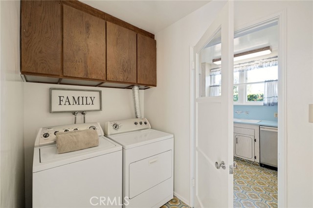 Detail Gallery Image 19 of 39 For 7975 Chase Ave, Los Angeles,  CA 90045 - 3 Beds | 2 Baths