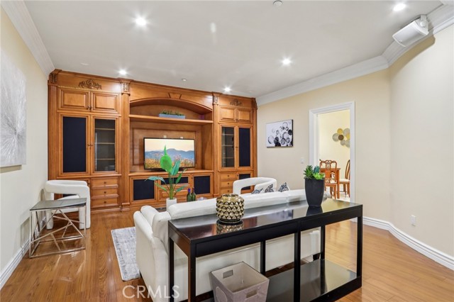 Detail Gallery Image 25 of 68 For 1117 Encanto Dr, Arcadia,  CA 91007 - 6 Beds | 6/1 Baths