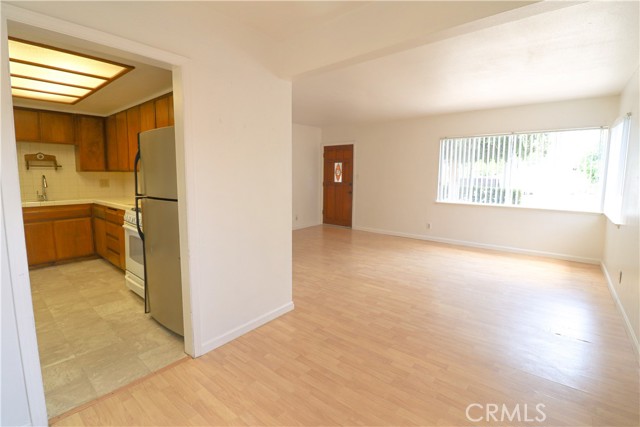 Detail Gallery Image 11 of 36 For 10645 Wolfe Ave, Riverside,  CA 92505 - 3 Beds | 1 Baths