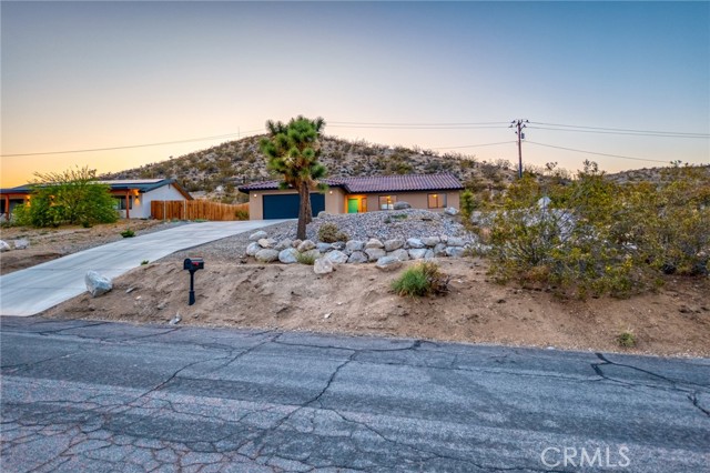 Detail Gallery Image 5 of 53 For 8244 Balsa Ave, Yucca Valley,  CA 92284 - 3 Beds | 2 Baths