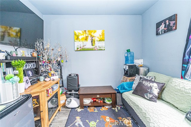 Detail Gallery Image 22 of 39 For 10334 Tujunga Canyon, Tujunga,  CA 91042 - 3 Beds | 2 Baths