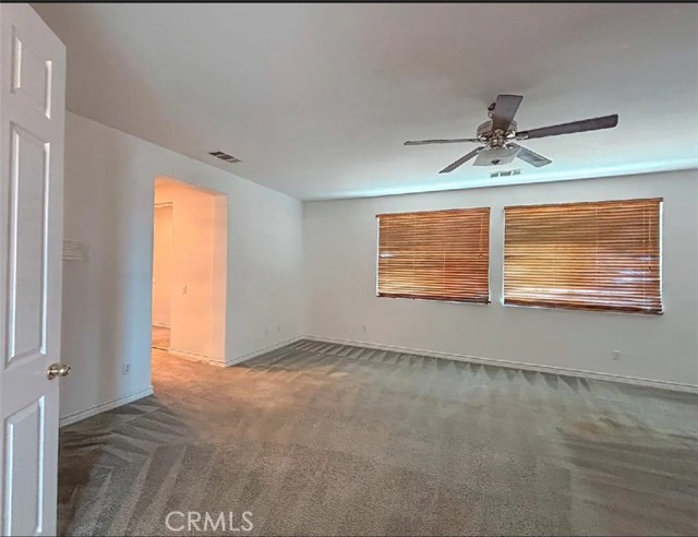 7408 Morning Hills Drive, Eastvale CA: https://media.crmls.org/medias/226885ff-c10a-41ba-ba11-cf5be378f371.jpg