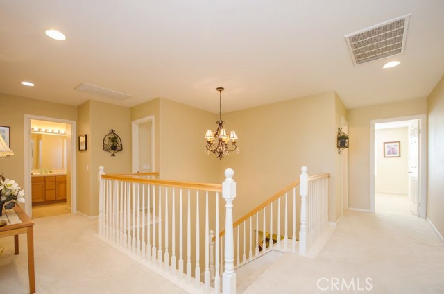 Detail Gallery Image 3 of 19 For 33864 Pegase, Temecula,  CA 92592 - 5 Beds | 2/1 Baths