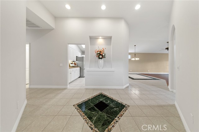 39980 CORTE CALANOVA, Murrieta CA: https://media.crmls.org/medias/226ab200-d9cd-497f-85b4-5039f3ad9f4f.jpg