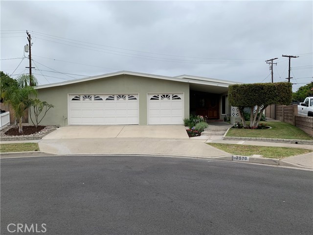 2570 E Tennyson Ave, Anaheim, CA 92806