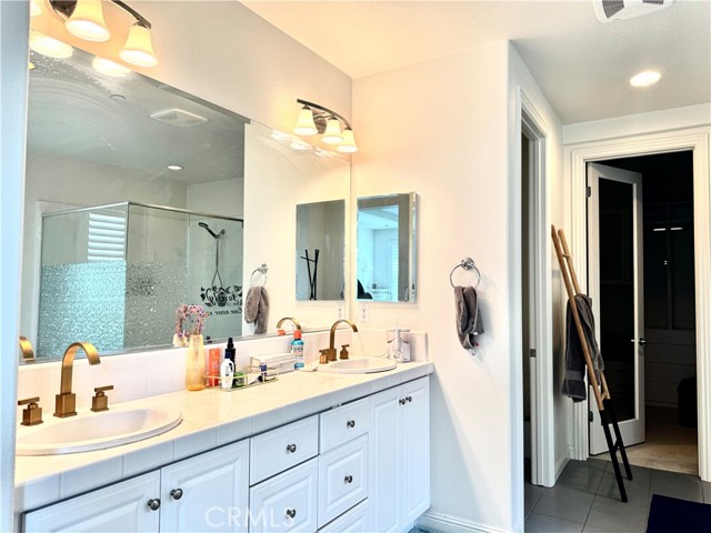 Detail Gallery Image 22 of 30 For 13 Dahlia, Lake Forest,  CA 92630 - 5 Beds | 5/1 Baths