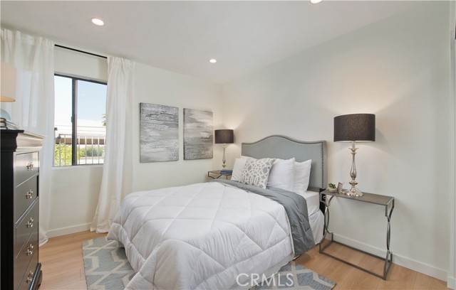 Detail Gallery Image 15 of 21 For 25027 Peachland Ave #160,  Newhall,  CA 91321 - 2 Beds | 2 Baths