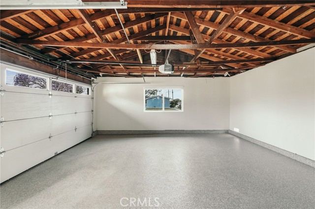 16502 Potter Circle, Huntington Beach CA: https://media.crmls.org/medias/226dc4ec-5601-44d4-9a32-050977210bc7.jpg