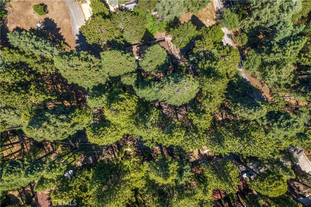 https://media.crmls.org/medias/226df5a3-2f4c-4e28-b50e-783106985fea.jpg?preset=X-Large