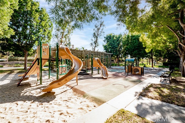 Detail Gallery Image 40 of 51 For 3 Oroville, Irvine,  CA 92602 - 4 Beds | 3 Baths