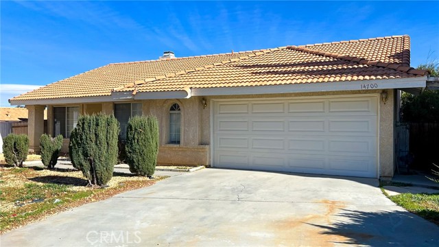Detail Gallery Image 4 of 49 For 14700 Pony Trail Ct, Victorville,  CA 92392 - 3 Beds | 2 Baths