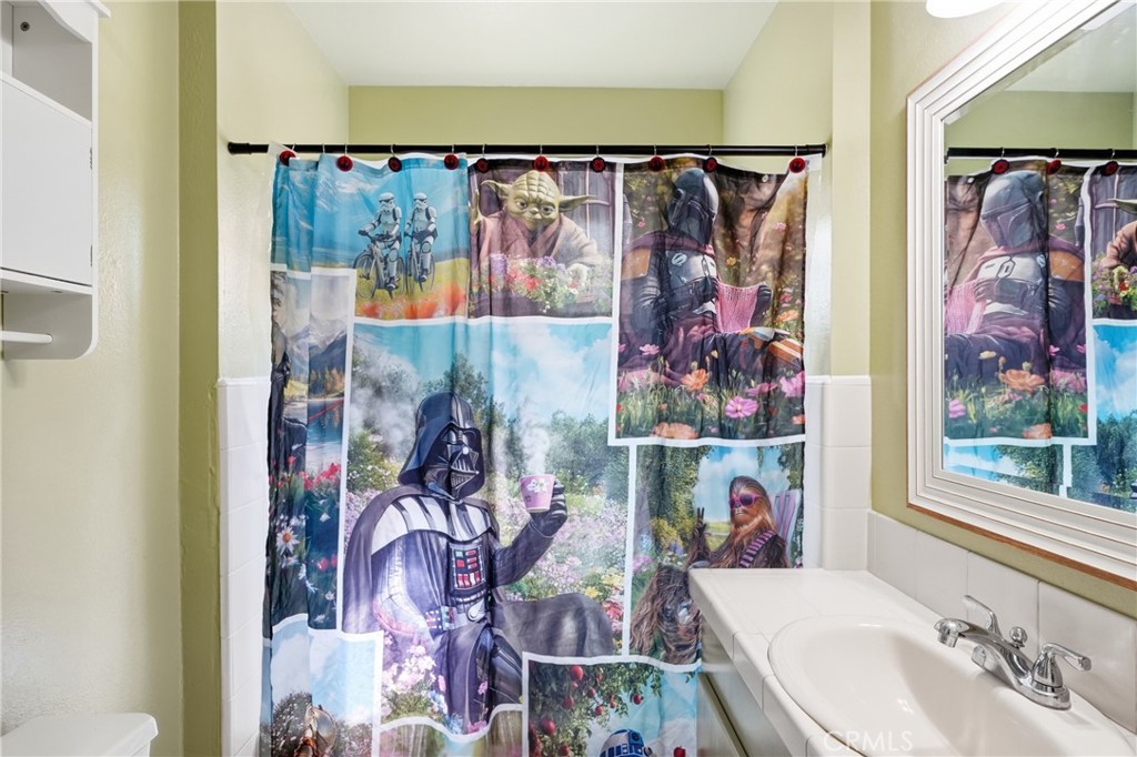https://media.crmls.org/medias/22724250-9dbf-4db0-8b8c-583c2cb1b438.jpg?preset=X-Large