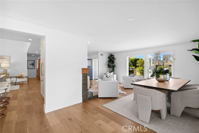 Detail Gallery Image 11 of 38 For 1218 Keel Dr, Corona Del Mar,  CA 92625 - 3 Beds | 2/1 Baths