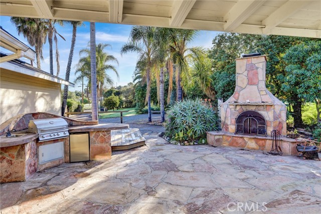 Detail Gallery Image 29 of 45 For 2428 Hutchison St, Vista,  CA 92084 - 3 Beds | 2/1 Baths