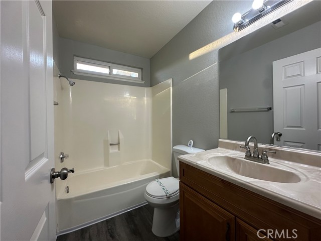 Detail Gallery Image 8 of 29 For 23555 Judge Ward Ct, Moreno Valley,  CA 92557 - 4 Beds | 3 Baths